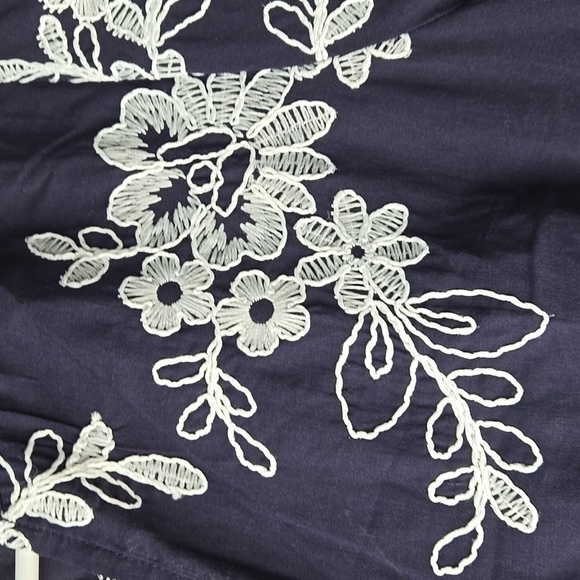 Loft Floral Embroidered Dress - Picture 3 of 9